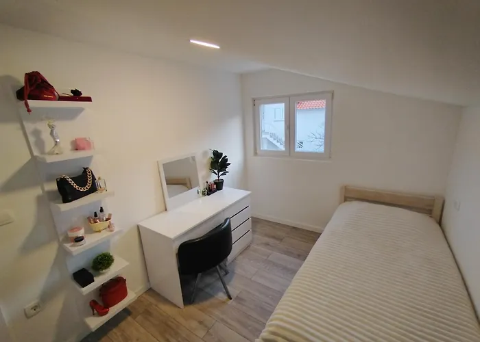 Apartments Paola