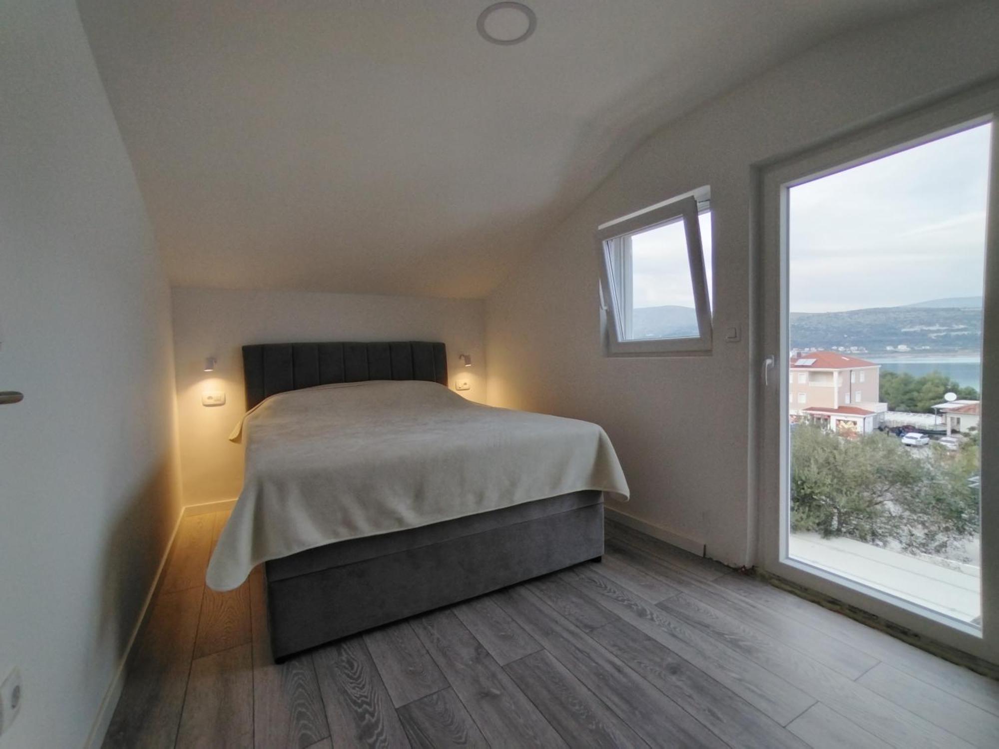 Paola Apartment *